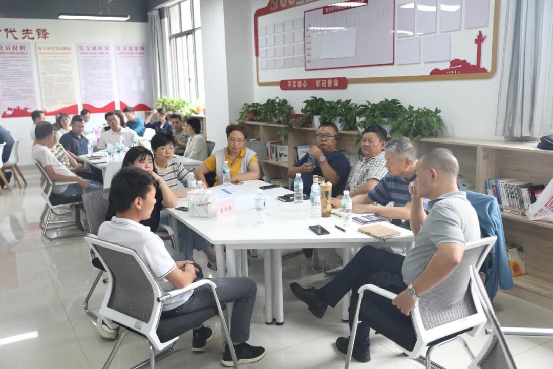 强师赋能 蓄力前行——英国上市公司官网365开展2024年春季学期全体教职工培训与管理干部培训