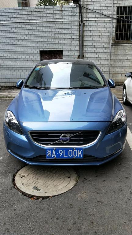 无车位停车且方向不对